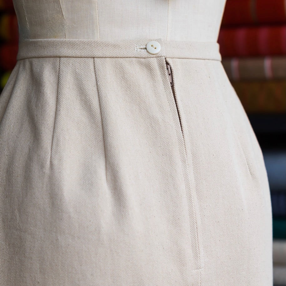 Women's Skirt with Back Zip NL6843
