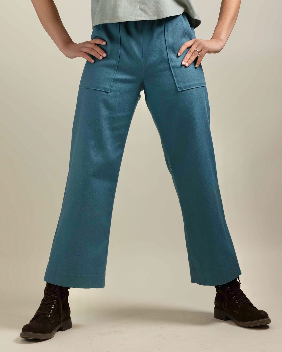 Women's Pull-on Trousers S8841