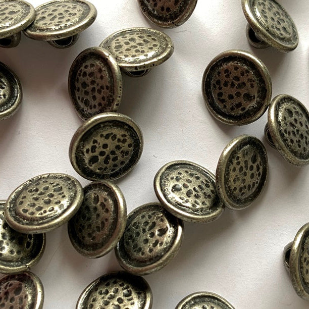 Metal Shank Button - Pitted Silver - 12mm
