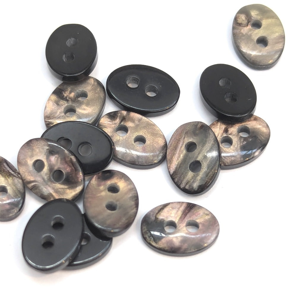 Tiny Oval Button - Iridescent Black - 11mm