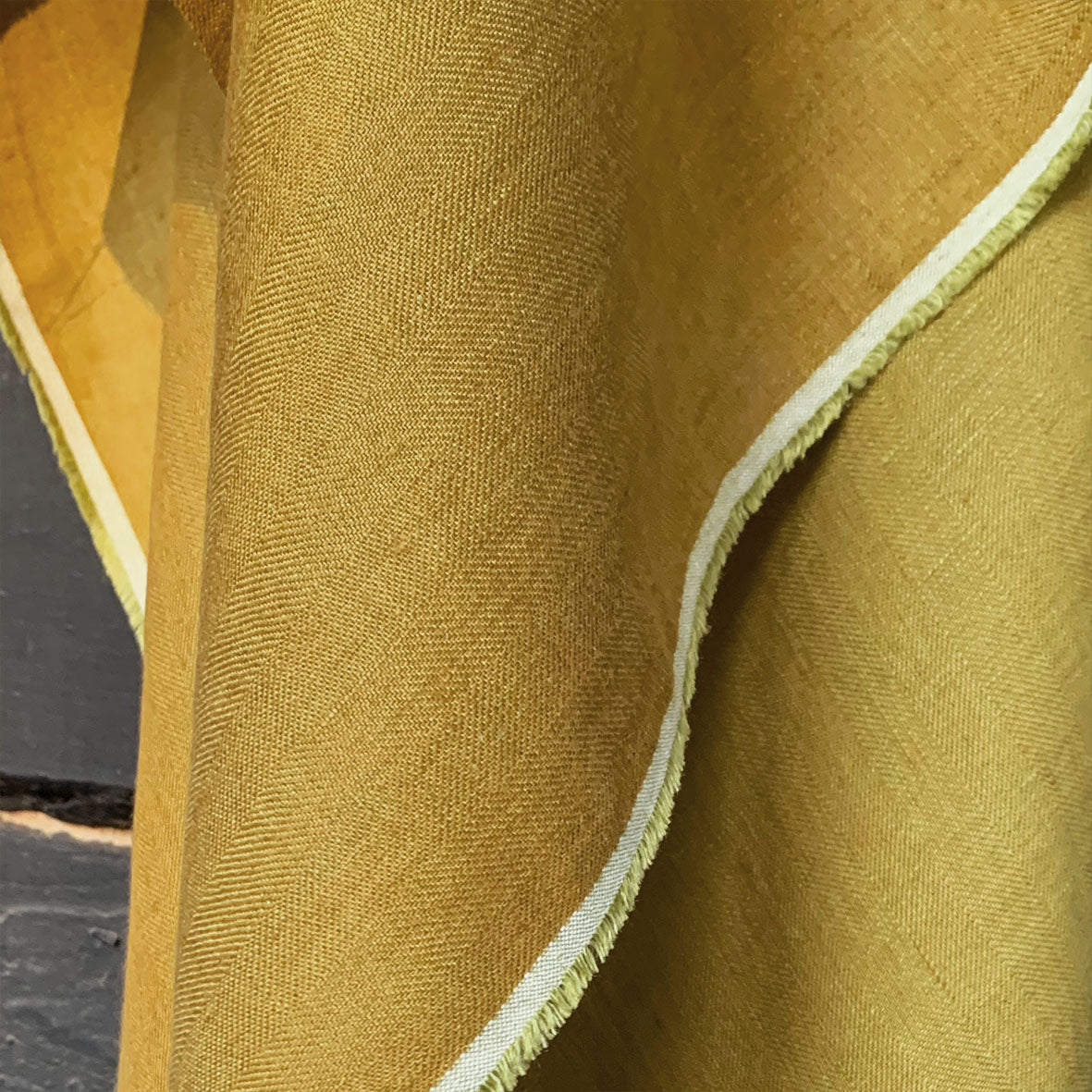 European Herringbone Linen - Aspall