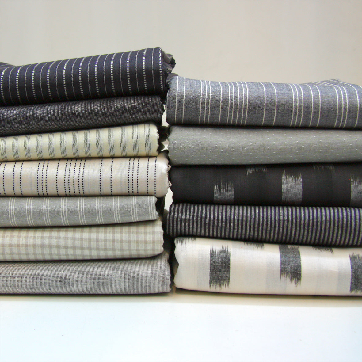Low Volume Wovens - Silver Grey Stripe