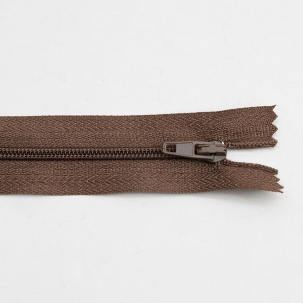 Standard Zip - Mid Brown